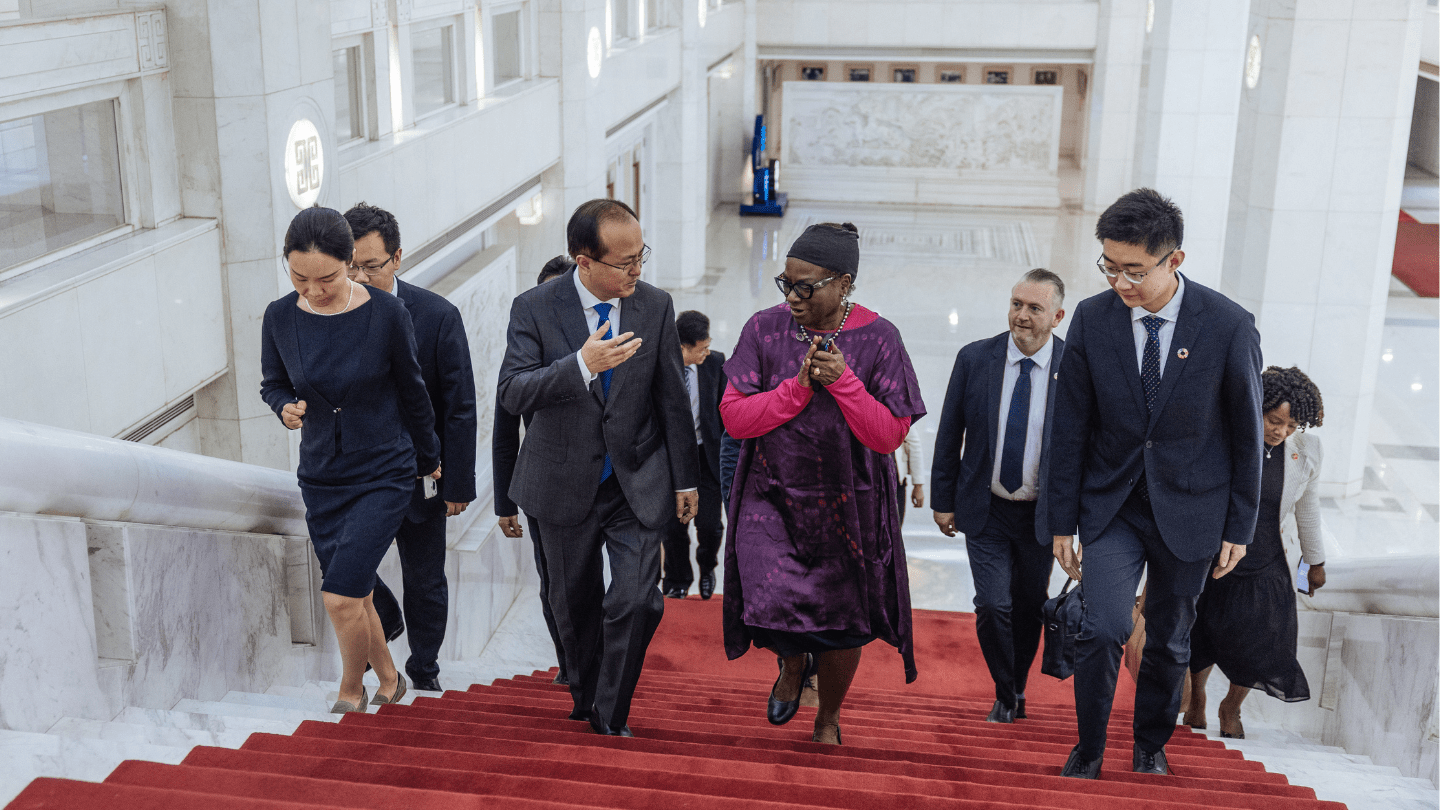 Dr. Natalia Kanem, the UNFPA Executive Director talks with Mr. Yan Dong, Vice Minister of Commerce during her mission to Beijing, China on 12 June 2025. ©UNFPA China/Li Hao